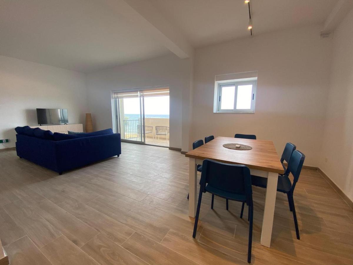 Beachfront Sliema Apartment 외부 사진