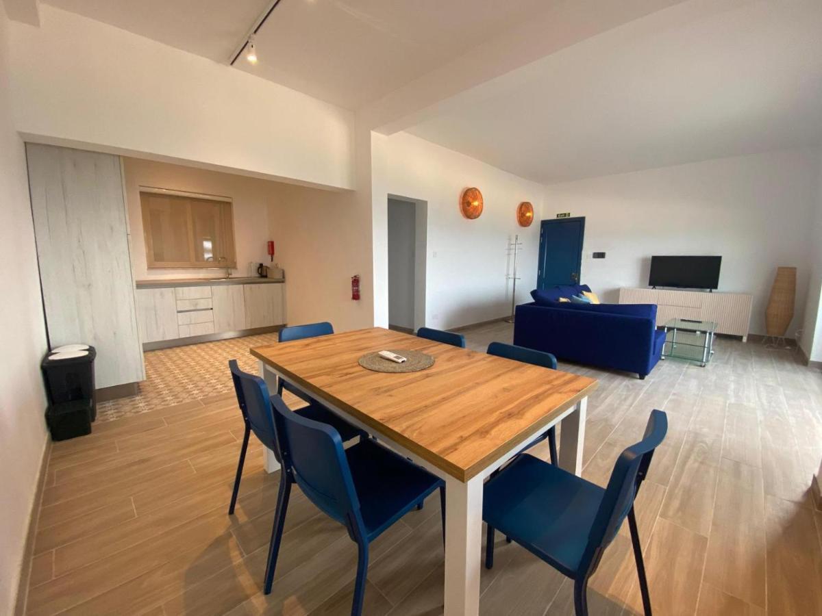 Beachfront Sliema Apartment 외부 사진