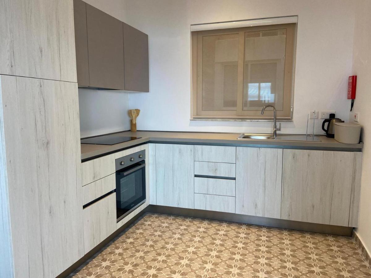 Beachfront Sliema Apartment 외부 사진